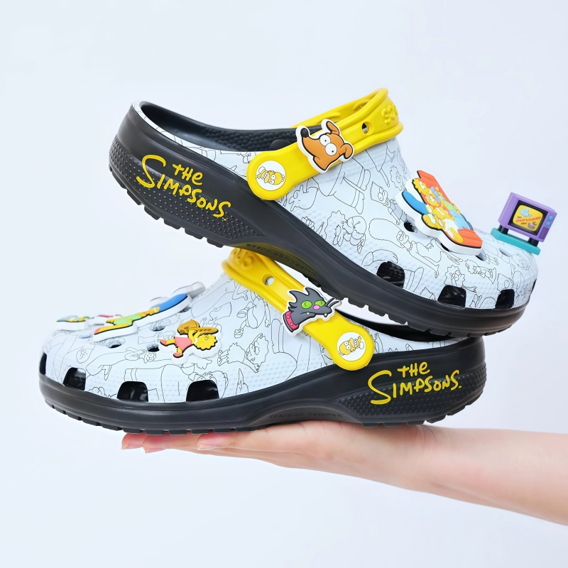 Sandalias de dibujos animados  - Summer Away Clothing reseña y precio