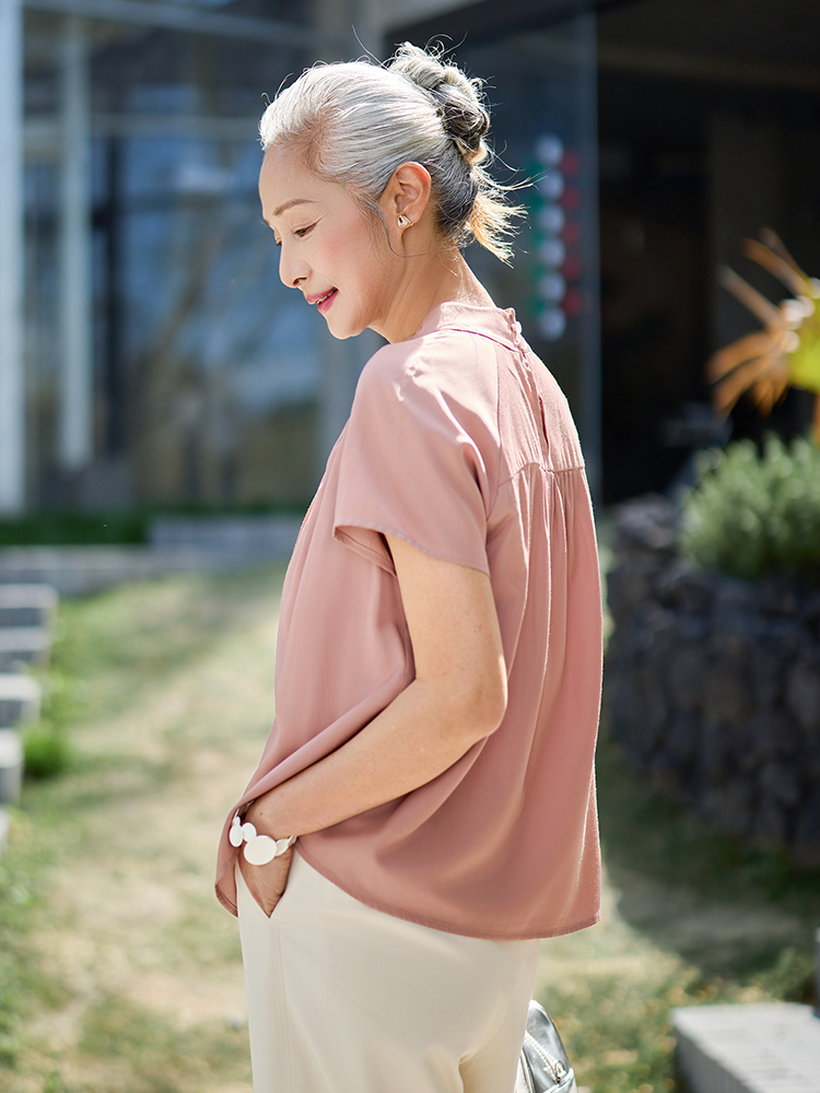Muzhi Camiseta fina de manga c - Summer Clothing For Women Over 50 reseña y precio